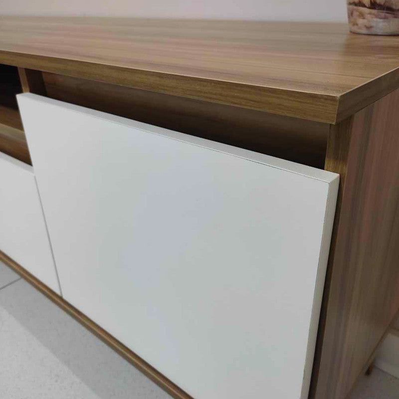 On Móveis Conjuntos de móveis para sala de estar 150 Rack para TV 150cm Retro Mdf Nogal com Branco Dallas - On Móveis